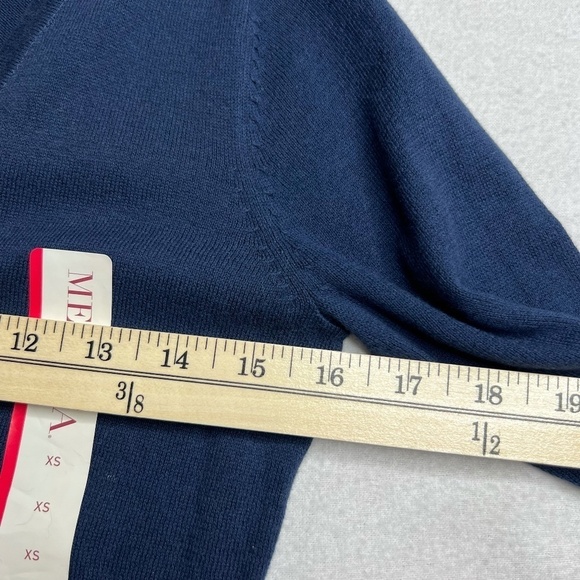 NWT Merona Blue Ruffle Cotton Quarter Sleeve V Neck Button Sweater Size XS - Picture 5 of 11